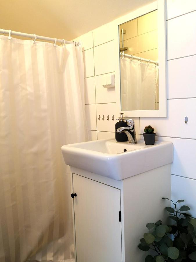 Arrive Bed & Breakfast, Landvetter Екстер'єр фото